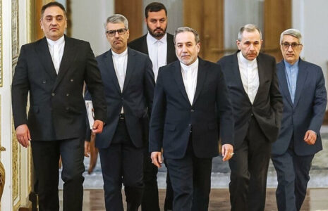 بازگشت هیات ایرانی به وین برای مذاکرات عراقچی