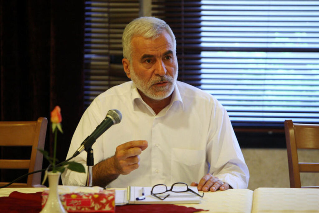 عوض+حیدرپور