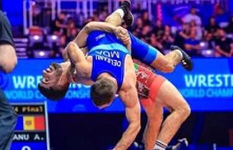 قهرمانی همزمان آزاد و فرنگی در قهرمانی جهان