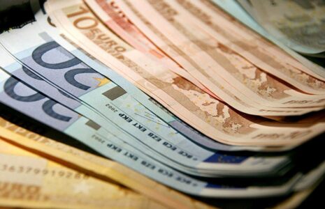 قیمت دلار، یورو و سایر ارزها ۱۱ شهریور ۱۴۰۴ قیمت دلار، یورو و سایر ارزها