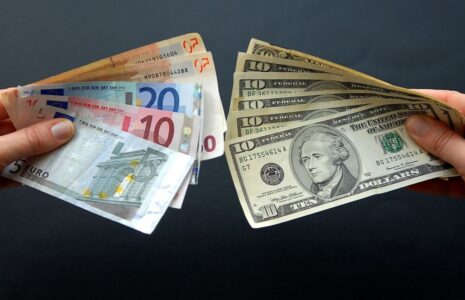 قیمت دلار، یورو و سایر ارزها ۱۲ شهریور۱۴۰۴ قیمت دلار، یورو