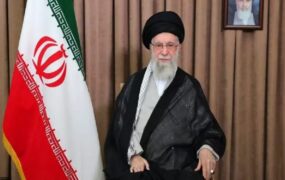 رهبر انقلاب