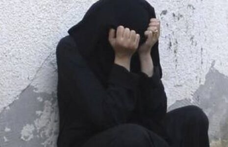 نامادری راز دختر نوجوان را لو داد