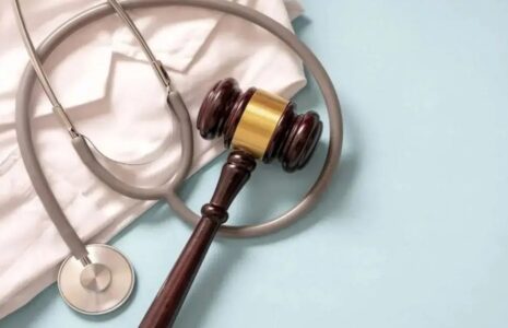 جراحی‌های غیرمجاز و اجاره جواز مطب سلامت