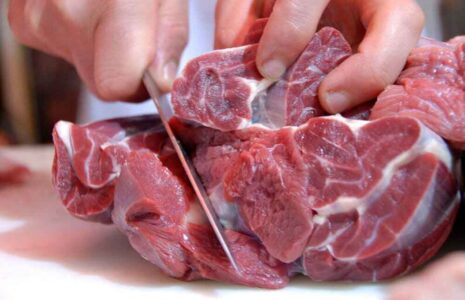 توزیع گوشت گرم وارداتی از 20 روز آینده گوشت گرم