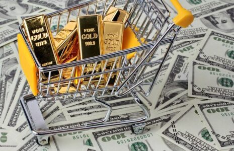 چرا ۲۰ میلیارد دلار ارز صادراتی به اقتصاد کشور بازنگشت؟ ارز صادراتی