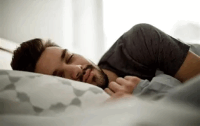 چگونه خواب به کاهش وزن کمک می کند؟ خواب