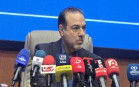 درگیری لفظی معاون وزیر بهداشت با یک خبرنگار