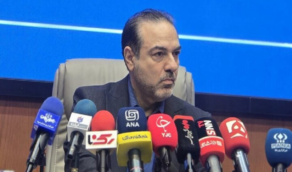 درگیری لفظی معاون وزیر بهداشت با یک خبرنگار/ فیلم درگیری لفظی معاون وزیر بهداشت با یک خبرنگار