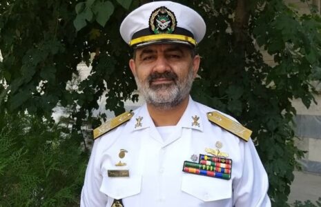 دشمن به دنبال انحصار کریدورها و حذف ایران از معادلات دریایی است شهرام ایرانی