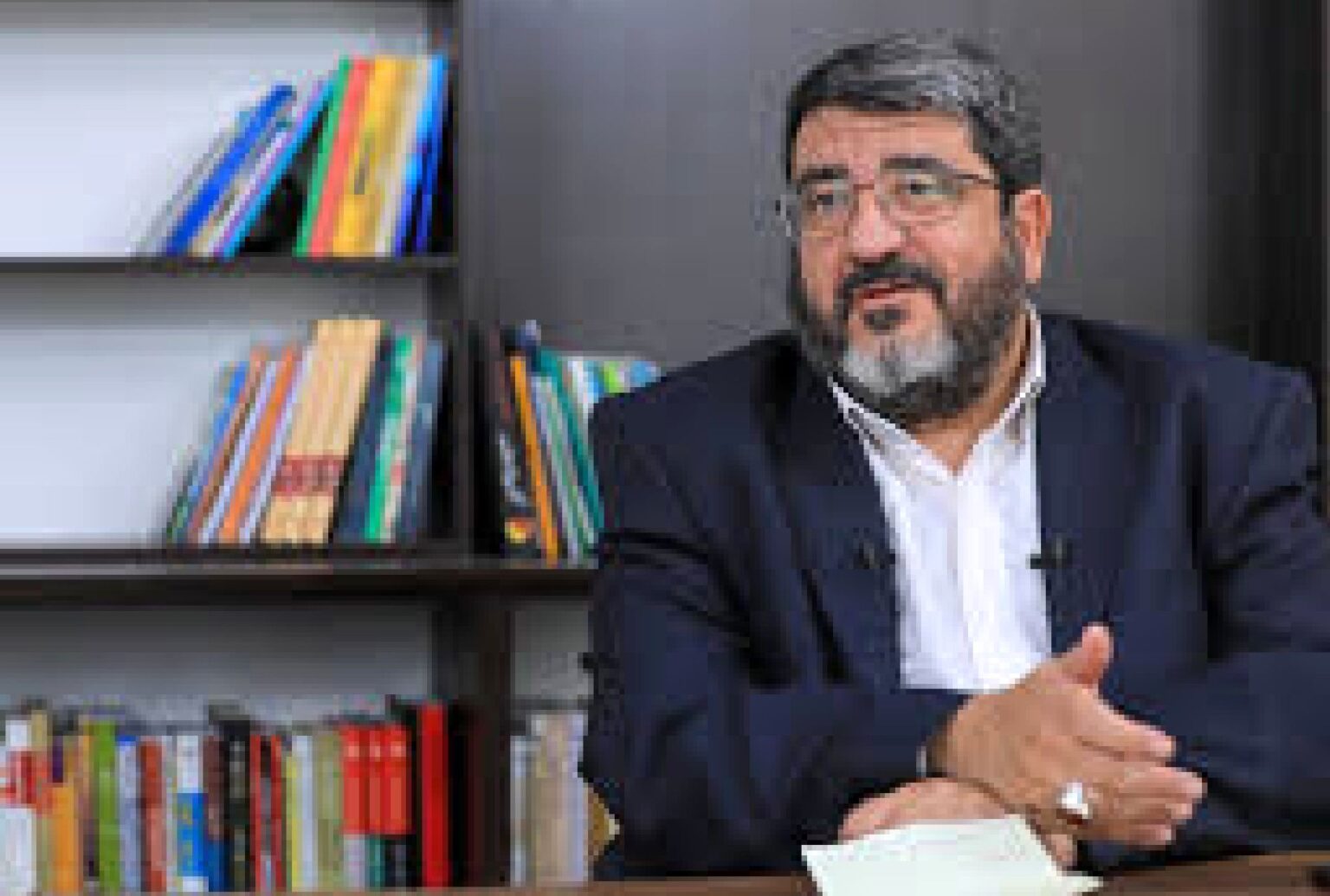 فواد ایزدی