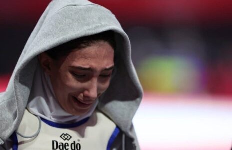 مبینا نعمت زاده