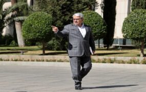 پاسخ دبیر هیئت دولت درباره قیمت بنزین/ فیلم پاسخ دبیر هیئت دولت درباره قیمت بنزین