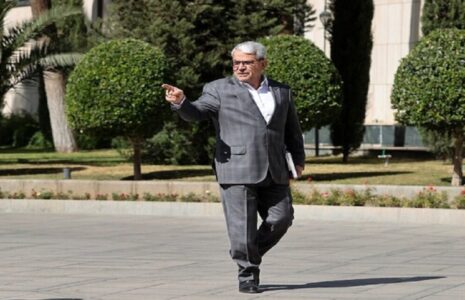 پاسخ دبیر هیئت دولت درباره قیمت بنزین