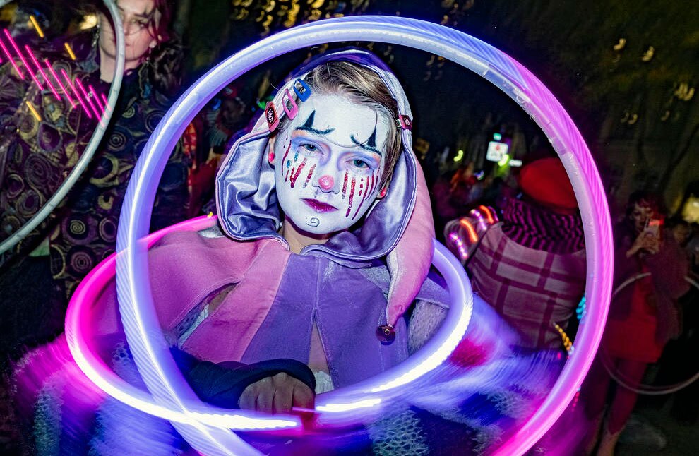 دیدنی های امروز؛ از جشن هالوین تا اعزام 3 فضانورد چینی به فضا رژه هالوین در شهر نیویورک