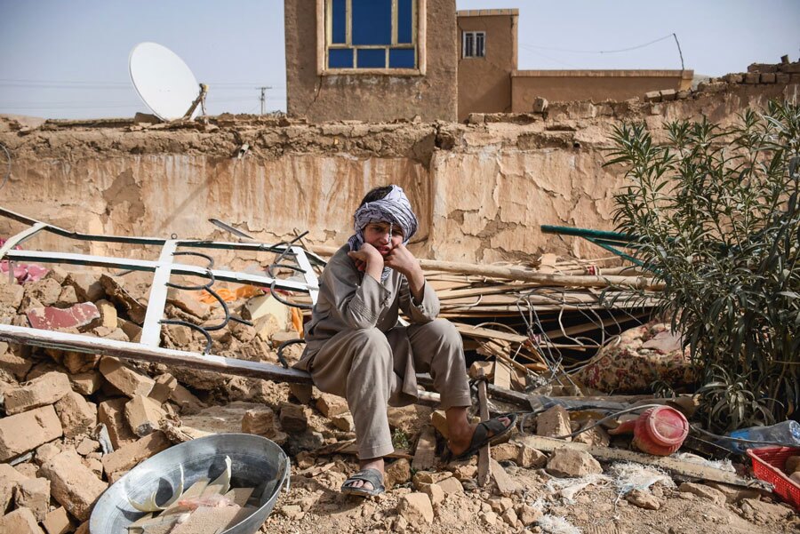 دیدنی های امروز؛ از تلفات زلزله شمال افغانستان تا یوز آسیایی باغ وحش انگلیس زلزله 6.3 ریشتری در شمال افغانستان