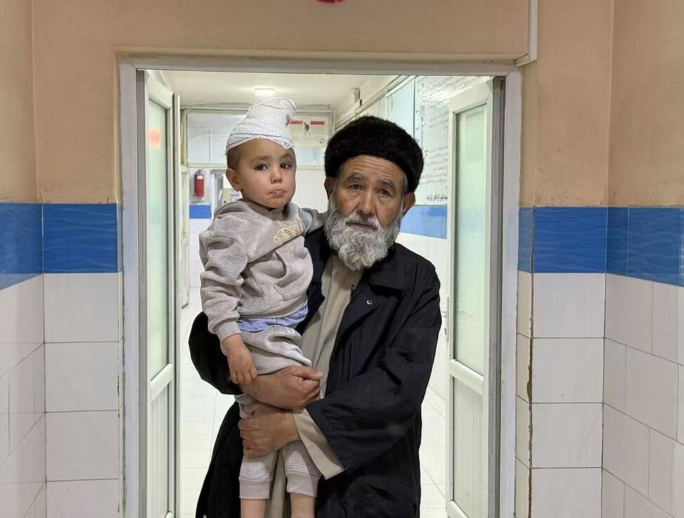 دیدنی های امروز؛ از تلفات زلزله شمال افغانستان تا یوز آسیایی باغ وحش انگلیس زلزله 6.3 ریشتری در شمال افغانستان