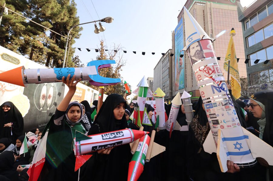 دیدنی های امروز؛ از جشن پیروزی شهردار جدید نیویورک تا افتتاح موزه جدید مصر راهپیمایی سالگرد 13 آبان در تهران