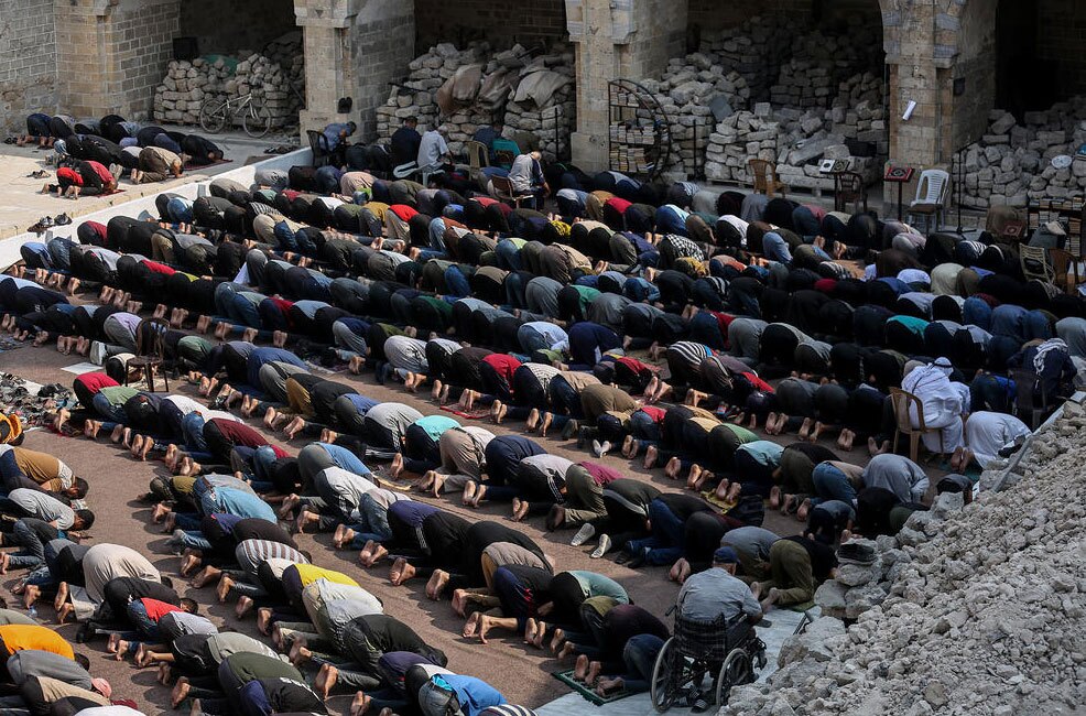 برگزاری نماز جمعه در شهر غزه