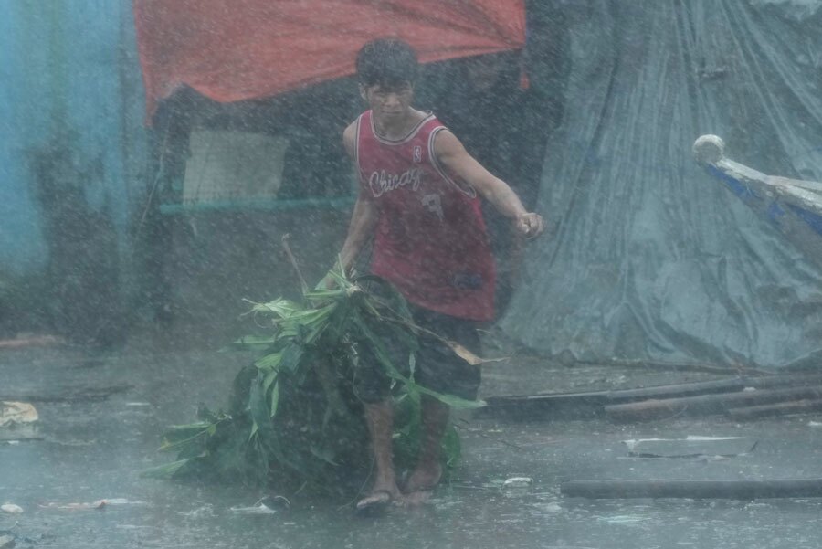 خسارات گسترده توفان سهمگین "فونگ وانگ"