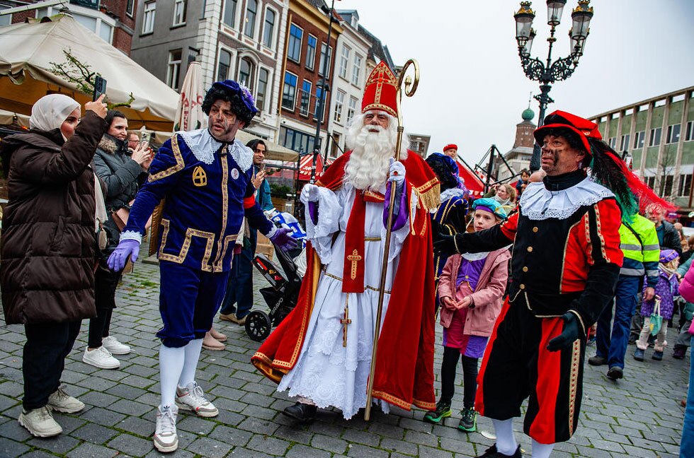 ورود "سنت نیکولاس" 