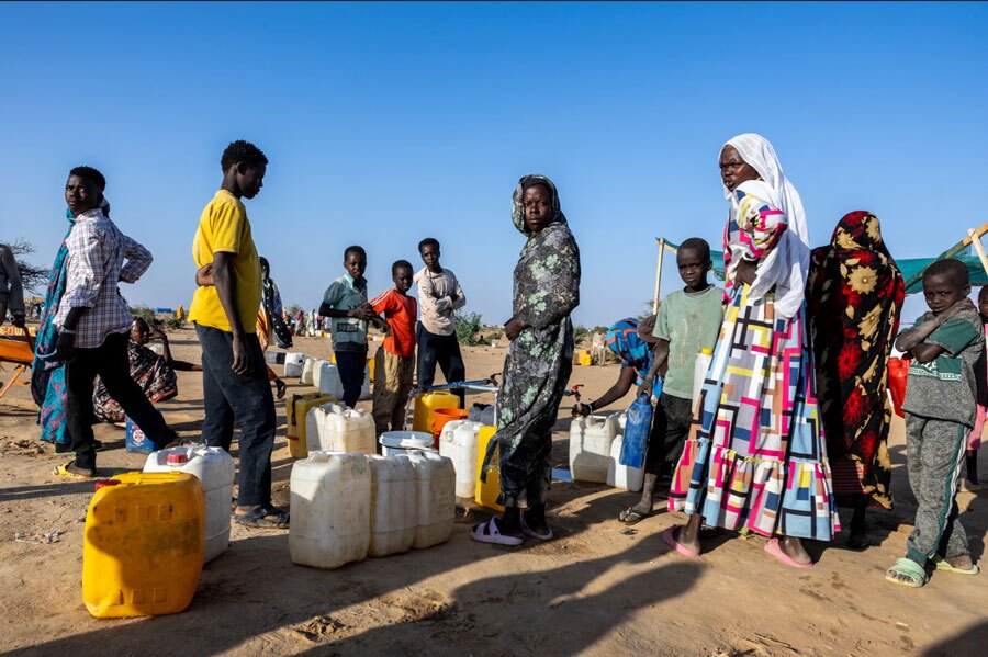 اردوگاه اسکان آوارگان جنگ زده سودانی در کشور همسایه "چاد"