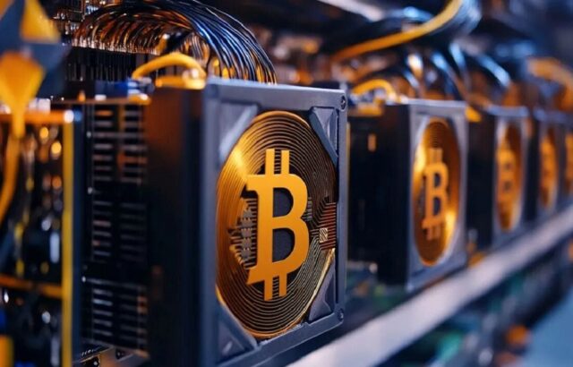 ماینینگ بیت‌کوین ماینرها