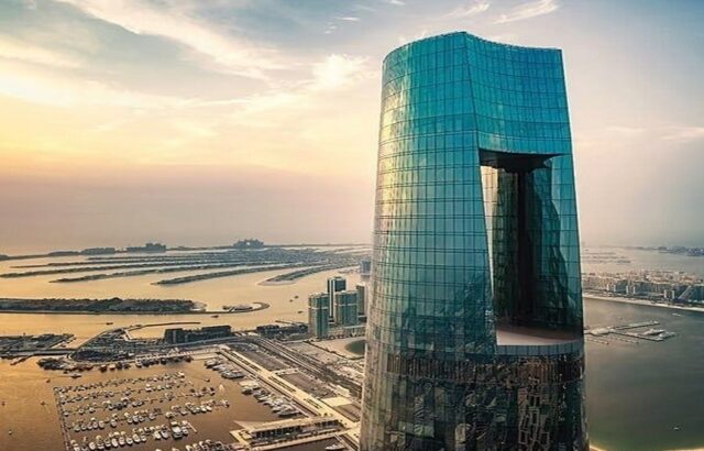 افتتاح بلندترین هتل جهان در دبی با ارتفاع ۳۷۷ متر افتتاح بلندترین هتل جهان در دبی با ارتفاع ۳۷۷ متر