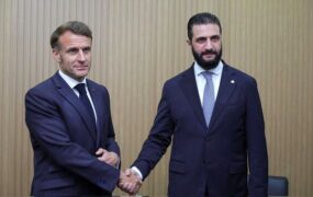 درخواست غیرمنتظره مکرون از الجولانی جولانی