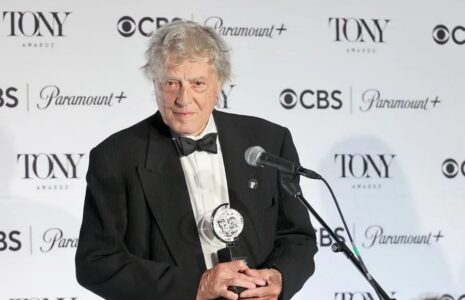 درگذشت تام استاپارد