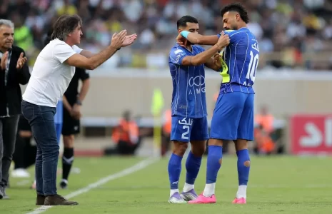 گزارش زنده: استقلال 1 - فولاد 0 رامین+رضاییان