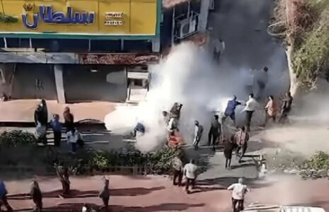 خودسوزی پسر دانشجو