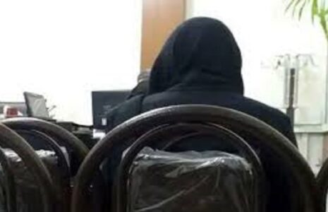 زن خدمتکار میلیاردی خانه صاحبکارش را به یغما برد زن خدمتکار میلیاردی خانه صاحبکارش را به یغما برد