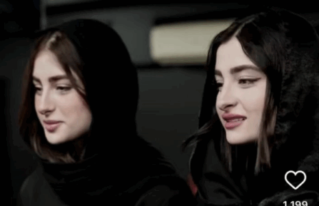 سارا و نیکا