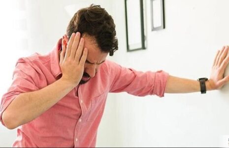 اگر سرگیجه دارید، دور این غذاها خط قرمز بکشید! سرگیجه