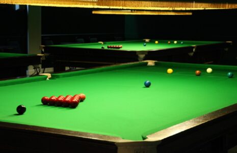 صعود سه نماینده اسنوکر ایران به مرحله حذفی قهرمانی جهان