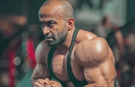 فرامرز عزیزی