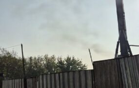 فعالیت دودزای شهرداری در میدان سپاه تهران با وجود آلودگی شدید پایتخت