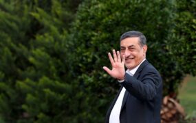 اصلاح قیمت بنزین دیگر اجتنابناپذیر است قائم+پناه