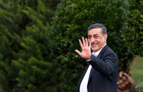 اصلاح قیمت بنزین دیگر اجتنابناپذیر است قائم+پناه