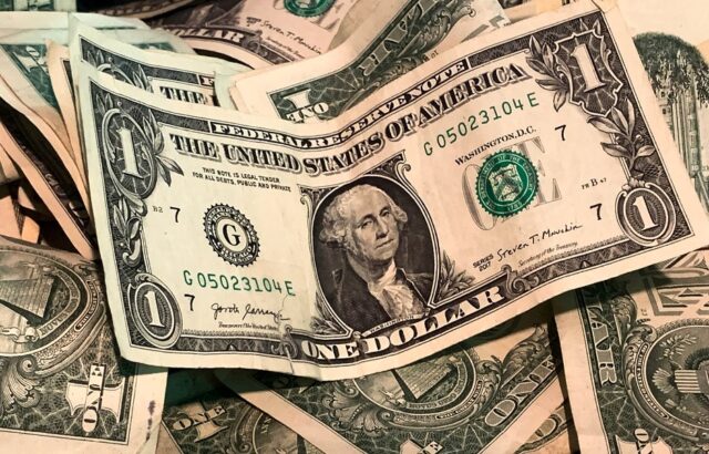 قیمت دلار، یورو و سایر ارزها ۲۰ آبان