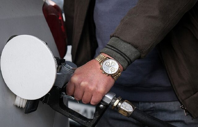 قیمت رسمی بنزین سوپر وارداتی اعلام شد