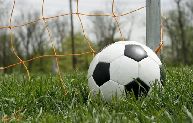 لغو مسابقات فوتبال تهران تا پایان هفته به دلیل آلودگی هوا لغو مسابقات فوتبال تهران تا پایان هفته به دلیل آلودگی هوا