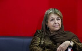 لیلی گلستان