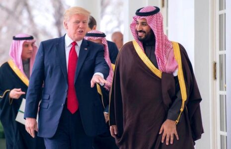 تماس محرمانه ترامپ با بنسلمان لو رفت محمد+بن+سلمان+و+ترامپ