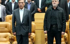 صبر مردم لبریز شد؛ معاون رئیس جمهور باز هم توجیه کرد! معاون پزشکیان