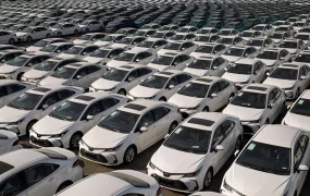 خبر خوش برای مردم/ مجلس با کاهش تعرفه واردات خودرو موافقت کرد واردات-خودرو-بندر-رجایی۲