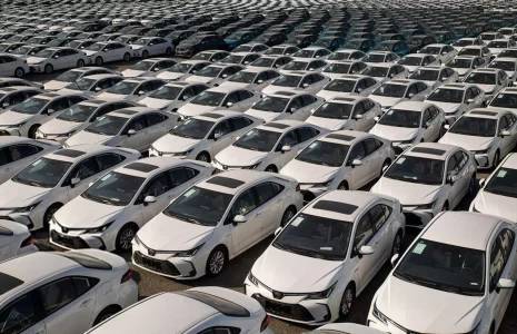 خبر خوش برای مردم/ مجلس با کاهش تعرفه واردات خودرو موافقت کرد واردات-خودرو-بندر-رجایی۲