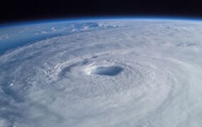 ورود به چشم طوفان/ فیلم ورود به چشم طوفان