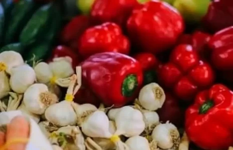 ۱۰ ویتامین طلایی که دستگاه گوارش را همیشه سالم نگه میدارند! ویتامین